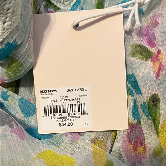 LC Lauren Conrad Pastel Floral Top - Picture 4 of 4